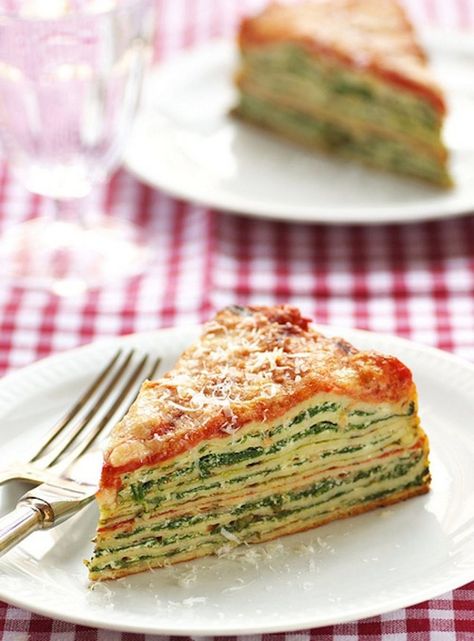 Lasagna With Ricotta, Sweet Crepes Recipe, Sweet Crepes, Savory Crepes, Crepe Cake, Crepe Recipes, Savoury Food, Cake Recipe, Ricotta