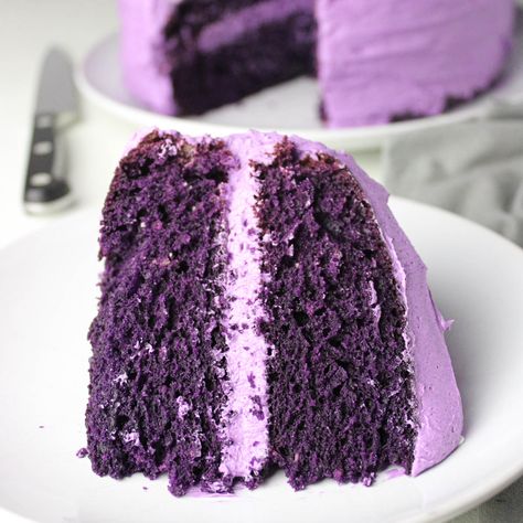 Vegan Ube Cake (Filipino Purple Yam Cake) - Hassle Free Vegan Ube Vegan Recipes, Vegan Ube Cake, Vegan Ube Recipes, Ube Macarons Recipe, Ube Pastry, Purple Yam Cake, Purple Yams, Ube Desserts, Ube Extract