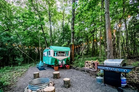 Whether you’re an avid camper or a glamorous glamper, you’re sure to fall in love with this recently opened campground. Tent Platform, Exploring Wisconsin, Nature Hikes, Vintage Trailers, Trip Itinerary, Camping Fun, Road Trip Itinerary, Nature Trail, United States Travel