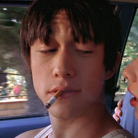 Joseph Gordon-Levitt - Neil Mysterious Skin Pfp, Mysterious Skin Wallpaper, Joseph Gordon Levitt Mysterious Skin, Neil Mysterious Skin, Mysterious Skin Aesthetic, Wendy Peterson, Joe Gordon Levitt, Joseph Gordon Levitt Young, Neil Mccormick