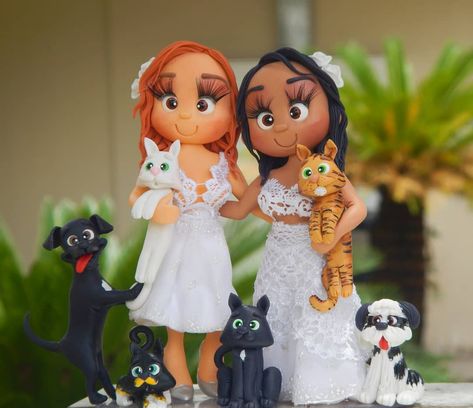 Lesbian Wedding Topper, Interacial Wedding Cake Topper, Lesbian Wedding Cake Topper Two Brides, Beach Wedding Lesbian Two Brides, Dog And Cat Wedding Cake Topper, Woman Loving Woman, Wedding Dreams, Cake Topper, Cake Toppers