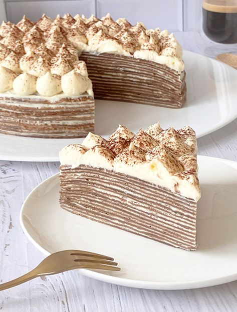 Crepe Tiramisu Cake, Tiramisu Crepe Cake, Tiramisu Crepe Cake Recipe, Dessert Mascarpone, Crepe Cake Recipe, Mille Crepe, Crepe Cake, Tiramisu Cake, Unique Cakes