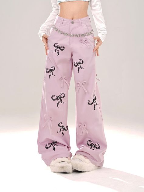 This pair of pants features purple bow decorations as well as black bow print accents, creating a visually striking contrast of colors.  The price includes one pair of pants.   	 		 			Size 			S 			M 			L 			XL 		 		 			Length 			105 			107 			109 			111 		 		 			Waist 			66 			70 			74 			78 		 		 			Hips 			98 			102 			106 			110 Cute Pink Outfits Aesthetic, Pink And Purple Outfit, Pink Fashion Aesthetic, Kawaii Ribbon, Ribbon Pants, Oversized Cargo Pants, Aesthetic Pants, Love Core, Bow Pants