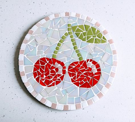 Trivets Diy, Cherry Art, Easy Mosaic, Mosaic Art Diy, Mosaic Tile Patterns, Mosaic Kits, Table Placemat, Diy Mosaic, Mosaic Kit