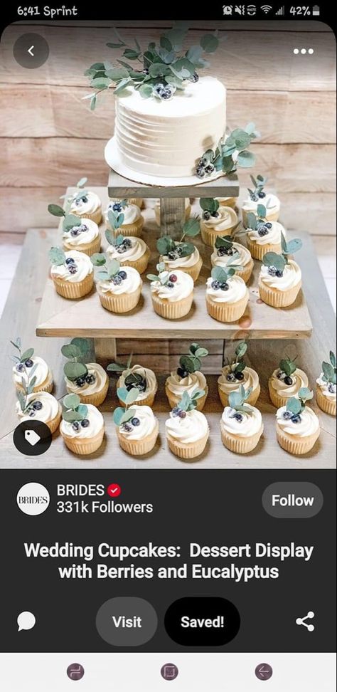 Mini Cupcake Display, 1 Tier Wedding Cakes, Greenery Cake, Cupcake Arrangements, Green Birthday Cakes, Cheesecake Wedding Cake, Wedding Cheesecake, Green Bridal Showers, Green Wedding Cake