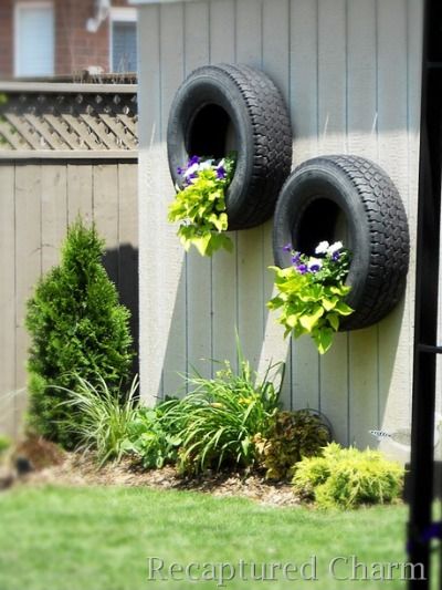 Tyre Planters, Upcycle Tires, Privacy Fence Landscaping, Unique Flower Pots, Fun Planters, Tire Garden, Tire Planters, Fence Planters, Privacy Fence Designs