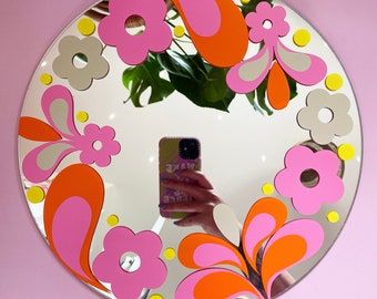 Quirky Homewares by PrintedWeird on Etsy Spiegel Diy, Funky Mirrors, Pink Furniture, Circle Mirror, Retro 60s, Mirror Painting, Creation Deco, Command Strips, Diy Mirror