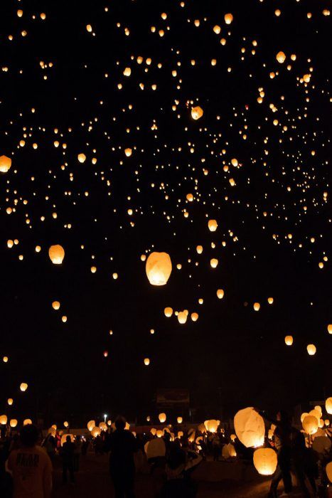 Among the Young: The Lantern Fest Sky Lanterns Photography, Lantern Photography, Lantern Fest, Light Fest, Utah Fashion, Floating Lanterns, City Summer, Sky Lanterns, The Lantern