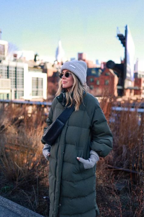 Lenses:  Green Classic G-15  +  … curated on LTK Puffer Coat Outfit, Duvet Coat, Green Puffer, Winter Puffer Coat, Green Duvet, Coat Outfit, Minimal Outfit, Green Coat, Coat Outfits