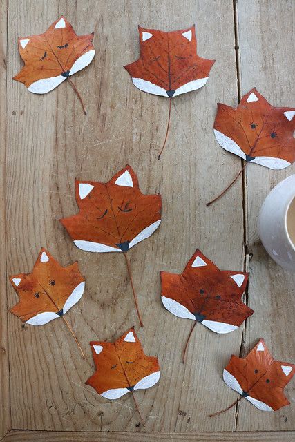 Fuchs am Stiel | Nadine | Flickr Høstaktiviteter For Barn, Leaf Crafts, Fall Crafts For Kids, Autumn Crafts, Toddler Art, Childrens Crafts, Nature Crafts, Craft Activities For Kids, Toddler Crafts