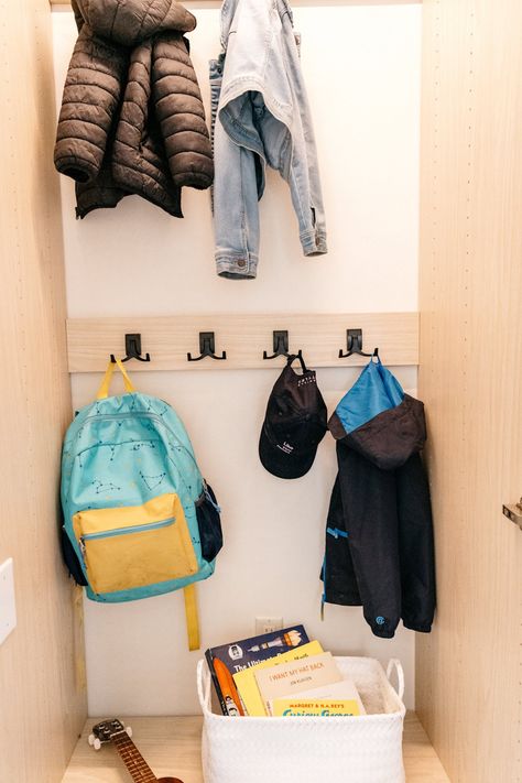 8 Mudroom Ideas That'll Streamline Your Space Kids Drop Zone, Kids Mudroom, Small Mudroom Ideas, Shoe Drawer, Mudroom Laundry, Mudroom Organization, Mudroom Ideas, California Closets, Drop Zone