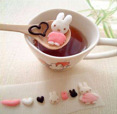 Miffy :D ❤ Bento Japanese, Kawaii Bento, Fast Food Items, Kawaii Dessert, Bento Recipes, Sugar Cubes, Animal Crafts For Kids, Kawaii Food, Cute Desserts