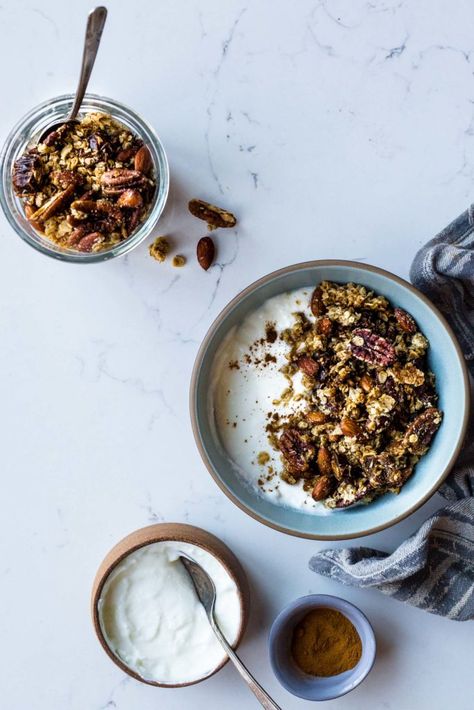 Honey Cardamom & Tahini Granola - Dishing Up the Dirt Tahini Granola, Breakfast Photography, English Breakfast, Granola Recipes, Homemade Granola, Savory Breakfast, Breakfast Bowls, Healthy Breakfast Recipes, Tahini