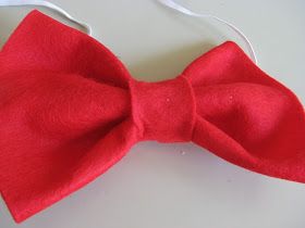 Hi! As promised here  gals, , some details from the Cat in the Hat party I helped a friend to put together.  For the Cat bow tie I used  1.... Crafts For Kids Halloween, Seuss Costumes, Felt Bow Tie, Kids Dress Up Costumes, Dr Seuss Costumes, Cats Crafts, Cat In The Hat Party, Pattern Design Ideas, Kids Halloween Costumes