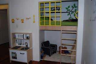 Diy Loft Beds, Closet Playhouse, Closet Fort, Ikea Bedroom Sets, Playhouse Loft, Loft Beds For Kids, Playhouse Loft Bed, Closet Nook, Bed Project