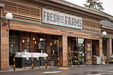 Here's the exterior of the store. Note it is much smaller than the average Supercenter. Consumers are seeking more personal, intimate experiences, according to King. Surrey Canada, Retail Facade, Retail Architecture, Grocery Store Design, Retail Solutions, Supermarket Design, Farm Store, Retail Store Design, Grocery Stores