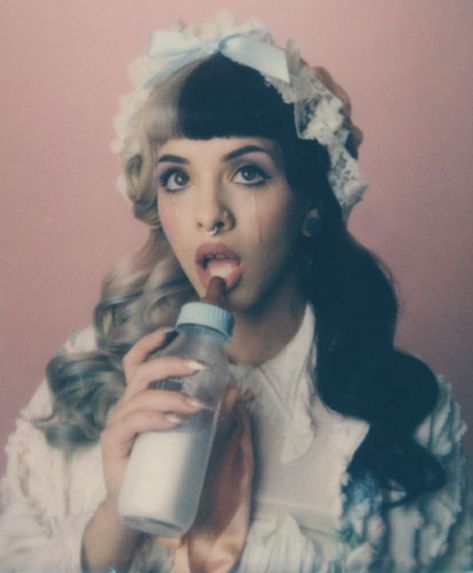 Melanie Martinez, A Woman, Funny, Hair