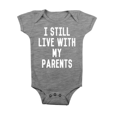 35 Funny Onesies That Tell It Like It Is - Pregnant Chicken Baby Onsies Funny, Funny Baby Onesies Boy, Baby Onesie Gift, Trendy Baby Onesies, Baby Maker, Funny Baby Shirts, Funny Baby Gifts, Baby Sleep Problems, Cool Baby