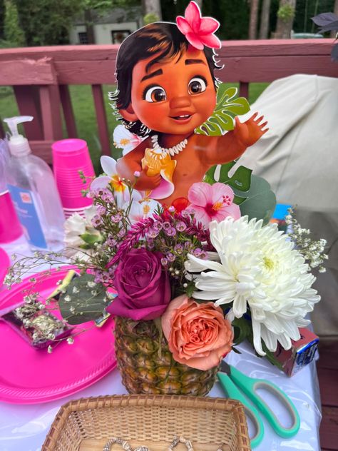 Moana Theme Centerpieces, Moana Birthday Centerpieces Diy, Moana Center Piece Ideas, Moana Party Centerpieces, Moana Centerpieces Ideas Diy, Moana Table Centerpieces, Moana Birthday Party Centerpieces, Moana Birthday Centerpieces, Moana Table Decorations