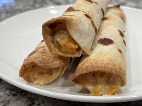 Pepper Jack Chicken Taquitos, Easy Shredded Chicken, Slow Cooker Lentils, Spicy Cheese, Chicken Taquitos, Easy Freezer Meals, Freezer Meal Prep, Pepper Jack, Freezer Friendly