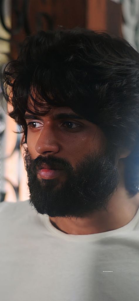 Vijay Devarakonda Aesthetic, Vijay Devarkonda Wallpaper Hd, Vijay Devarakonda Wallpapers, Vijay Devarakonda Hd Photos, Arjun Reddy, Kabir Singh, Dance Background, Vijay Deverakonda, Black Widow Avengers