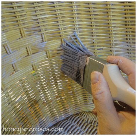 How to Paint a Wicker Chair With Chalk Paint | Hometalk Wicker Chair Makeover, Painting Wicker, Paint Wicker, Couch Makeover, Upcycle Chair, Vintage Couch, Paint Repair, Painted Wicker, Chalk Paint Projects