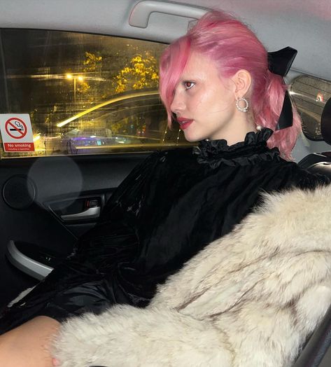 Girls In Cars, Florence Rose, Chloe Bourgeois, Instagram Girls, Car Girls, Florence, Beautiful People, Button Up Shirts, Night Out