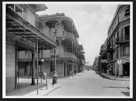 New Orleans Galveston Aesthetic, Old New Orleans, Building References, New Orleans History, Louisiana History, A Streetcar Named Desire, New Orleans French Quarter, Shoe Designs, History People