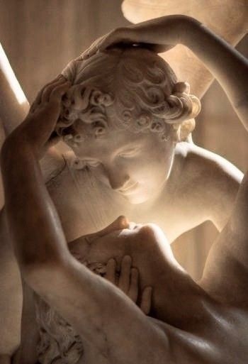 Eros And Psyche, Famous Sculptures, Antonio Canova, Art Periods, Cupid And Psyche, Louvre Paris, Foto Art, Realistic Art, Album Art