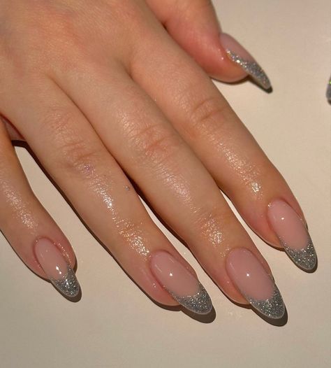 Luxury Nails Almond Shape, Silver French Tips, Silver French Tip, Magenta Nails, New Year Nail, Nye Nails, New Years Nails, Popular Nail Colors, Nails Collection