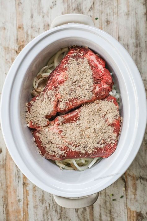 This French Onion Pot Roast is the most cozy, comforting, EASY dinner idea for a busy night. The slow cooker pot roast can be prepped in just 10 minutes and cooks hands off all day to tender perfection. This chuck roast recipe combines fresh onions with onion soup mix for a lusciously flavorful roast with both onion flavor infused in the roast with caramelized onions surrounding it. This kid friendly dinner is a huge hit when you want an easy to make recipe thats still filling and delicious. Roast With Onion Soup Packet, French Onion Pot Roast Crockpot, Pot Roast Crock Pot Recipes Onion Soup, Chuck Roast Crock Pot Recipes Lipton Onion Soup Recipe, French Onion Roast Crock Pot, Beef Roast Ideas, Lipton Onion Soup Pot Roast, Onion Soup Pot Roast, Lipton Onion Soup Recipes