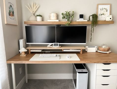 Work Office Decor, Cozy Home Office, Desk Inspiration, Desk Inspo, Office Guest Room, Office Room Decor, Study Room Decor, Office Inspo, Pc Setup