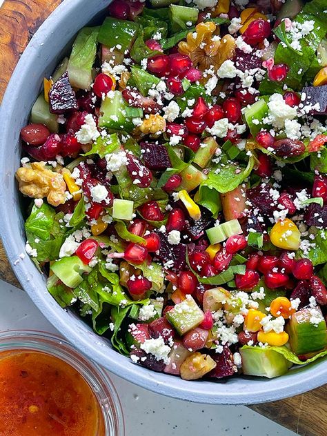 Best Beet Salad, Beetroot Salad Recipes, Salad Beetroot, Kanji Recipe, Beetroot And Feta Salad, Pomegranate Recipes Salad, Beet Salad Recipe, Strawberry Vinaigrette, Good Gut Health