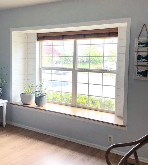 Lobe + Co | Brittany on Instagram: “Y’all what a huge difference! 🙌🏽 This shiplap window nook brightened up our living room so much. We still have some more plans for this…” Window Ledge Decor Living Room, Window Bump Out, Window Ledge Decor, Ledge Decor, Window Nook, Ship Lap, Window Ledge, Living Room Windows, Kitchen Window