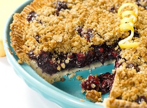 Concord Grape Pie, Cherry Crumb Pie, Grape Pie, Grape Recipes, Berry Pie, Special Desserts, Family Food, Cherry Pie, Pie Recipe