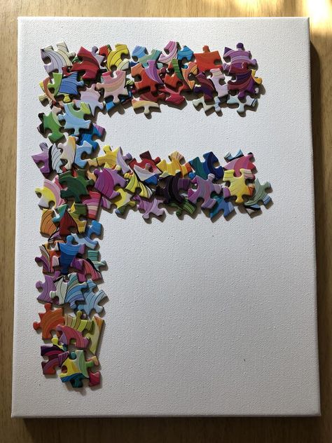 Puzzle Peice, Puzzle Pieces Quotes, Monogram Christmas Ornaments, Jigsaw Puzzle Crafts, Puzzle Piece Art, Puzzle Piece Crafts, Activity Calendar, Abstract Art Projects, Puzzle Party