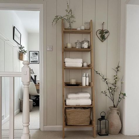 Catherine on Instagram: "🤍 S t i l l S u n d a y 🤍 Not much stillness going on over here today - getting jobs done, some painting being finished off ( bathroom ) and lots of clearing out! I’ve had a shuffle about on the landing to accommodate this ladder shelf as I didn’t want to part with it - figured that if I put the pretty things out on show it would free up cupboard space for the less pretty!! Do you like my logic?! Details: Oak ladder shelf @gardentradingcompany Basket @neptunehomeo Bathroom Ladder Decor, Basement Wall Panels, Bathroom Ladder Shelf, Ladder Shelf Decor, Bathroom Ladder, Apartment Hacks, Pretty Bathrooms, Oak Shelves, Ladder Shelf