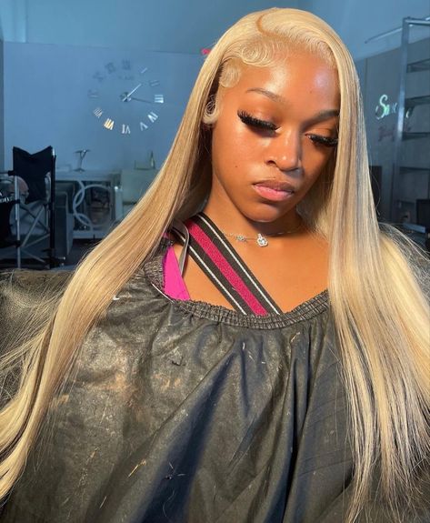 Blonde Wig Black Women, Blonde Hair With Brown Roots, Wig Black Women, Hairstyles Weave, Frontal Wig Hairstyles, Straight Weave Hairstyles, Blonde Lace Front Wigs, 613 Blonde, Hair Twist Styles