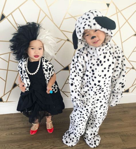 Cruella Deville Costume Kids, Cruela Toddler Costume, Cruella Deville Dog Costume, Baby Dalmatian Costume, Newborn Dalmatian Costume, Cruella And Dog Catcher Costume, Cruella Deville Costume, Twin Costumes, Cruella Deville