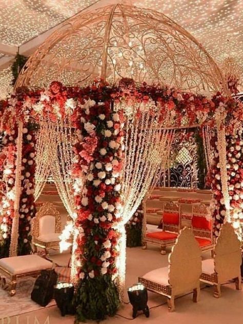 Indoor Wedding Indian, Indoor Mandap Design, Phere Mandap Decoration Night, Phere Mandap Decoration Indoor, Wedding Mandap Indoor, Indoor Mandap Decor Indian, Mandap Designs Indian Indoor, Indoor Mandap, Marriage Mandap