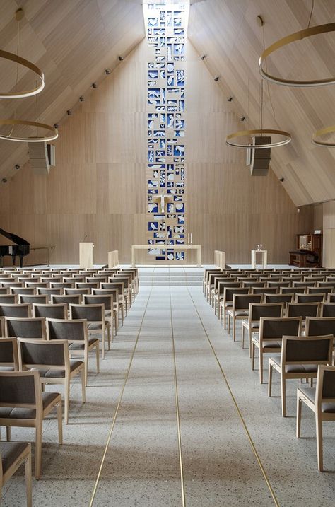 Vennesla Church / LINK arkitektur | ArchDaily Church Building Design, Church Interior Design, Modern Church, Modern Entrance, Wood Architecture, Church Interior, Church Architecture, Concrete Structure, Church Building