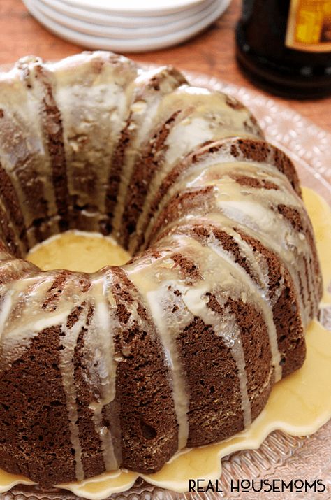 Irish Cream Bundt Cake, Baileys Irish Cream Cake, Irish Cream Cake, Kahlua Cake, Cake Recipe From Scratch, Cake From Scratch, Chocolate Bundt, Bundt Cake Recipe, Chocolate Bundt Cake