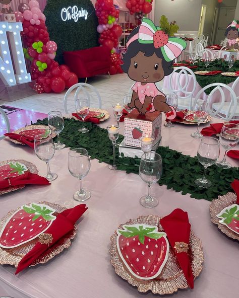 Strawberry Shortcake Baby, Strawberry Shortcake Birthday Party, Sweet Baby Shower Ideas, Gender Reveal Baby Shower Themes, Baby Shower Party Themes, Strawberry Shortcake Birthday, Strawberry Shortcake Party, Baby Shower Theme Decorations, Strawberry Baby