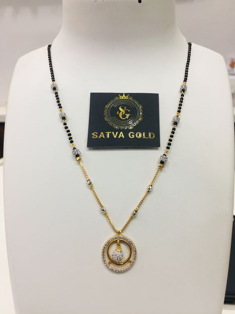 Delicate Gold Jewelry, Black Beads Mangalsutra Design, Time Line, Diamond Pendants Designs, Fancy Jewelry Necklace, Gold Mangalsutra Designs, Beautiful Gold Necklaces, Gold Necklace Indian Bridal Jewelry, Gold Mangalsutra