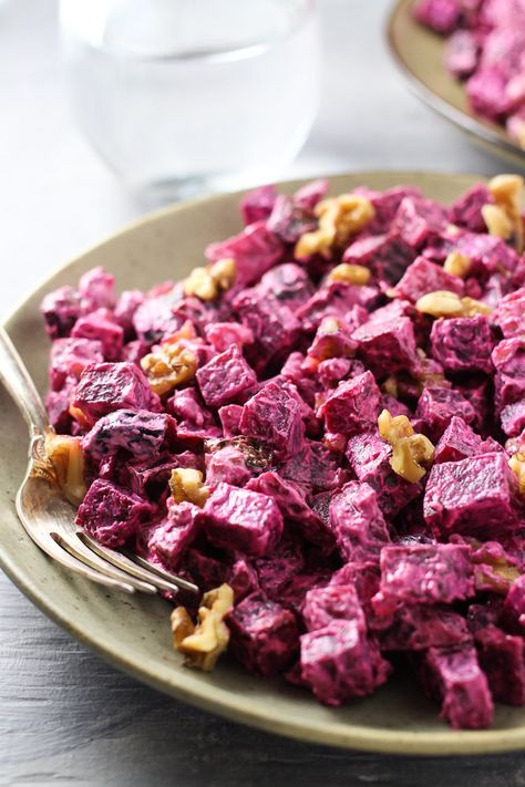 Red Beet Salad, Russian Beet Salad, Red Beets Salad, Salad With Walnuts, Beet Recipes, Red Beets, Walnut Salad, Beet Salad, Russian Recipes