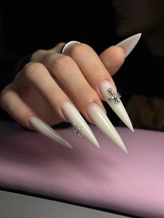 #BEAUTY, #RELATIONSHIPS #Fashion #Animals #Outfits #Winter Outfits #Animals Sharp Nails Design, Simple Stiletto Nails, Nails Sharp, Sharp Nails, Spring Nail Designs, Goth Nails, Pointed Nails, Brighter Days, Stiletto Nails Designs