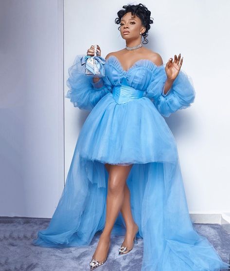 Toke Makinwa Was An Actual Fairy Tale Princess At The Premiere Of "Love Is War" | BN Style Blue Birthday Dress, Photo Shoot Dress, Birthday Dress Women, Long Outfit, Gown Blue, Thanksgiving Dress, Pink Evening Dress, Afrikaanse Mode, Sore Eyes