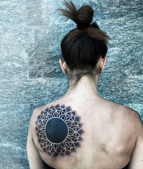 Same Tattoos, Eclipse Tattoo, Tatuaje Cover Up, Borboleta Tattoo, Mandala Tattoo Designs, Tattoo Dark, Geometric Mandala Tattoo, Tattoos Infinity, Tattoos Mandala