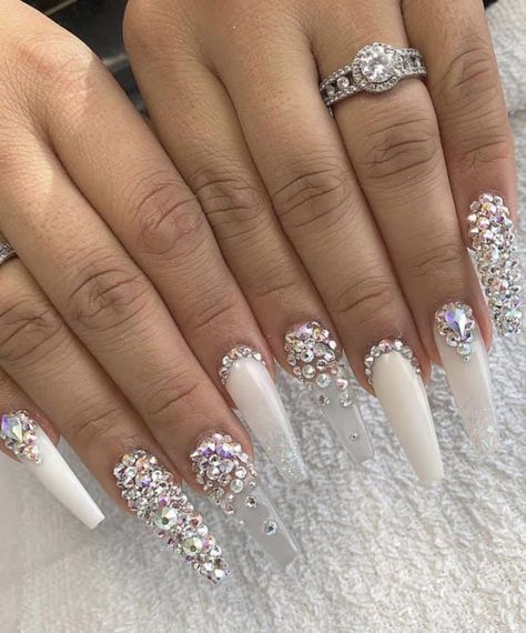 +35 Top White Nails With Rhinestones Ongles Bling Bling, Nails Design With Rhinestones, White Acrylic Nails, Long Acrylic Nails Coffin, Unique Acrylic Nails, Bling Acrylic Nails, Gem Nails, Nail Art Rhinestones, Diamond Nails