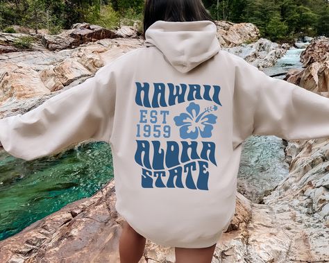 Hawaii Hibiscus Flower Hoodie, Aloha State Hoodie,  Aesthetic Flowers Hoodie, Family Vacation Matching Group, VSCO Girls,Trendy Hawaii Hoodie PRODUCT DETAILS 💫Youth Hoodies do not have drawcord for added safety💫 - Our hoodies are made for comfort with a 50% cotton and 50% polyester blend. - They're built to last with a medium-heavy fabric  (8.0 oz/yd² (271 g/m - Enjoy a relaxed fit and a sewn-in label. - Get the right size with our true-to-size guide.   SIZING - Find your perfect fit in our si Hawaii Hibiscus Flower, Decal Business, Hawaii Hoodie, Hawaii Hibiscus, Flower Hoodie, Matching Hoodies, Hoodie Aesthetic, Outfit Inspo Summer, Aesthetic Flowers